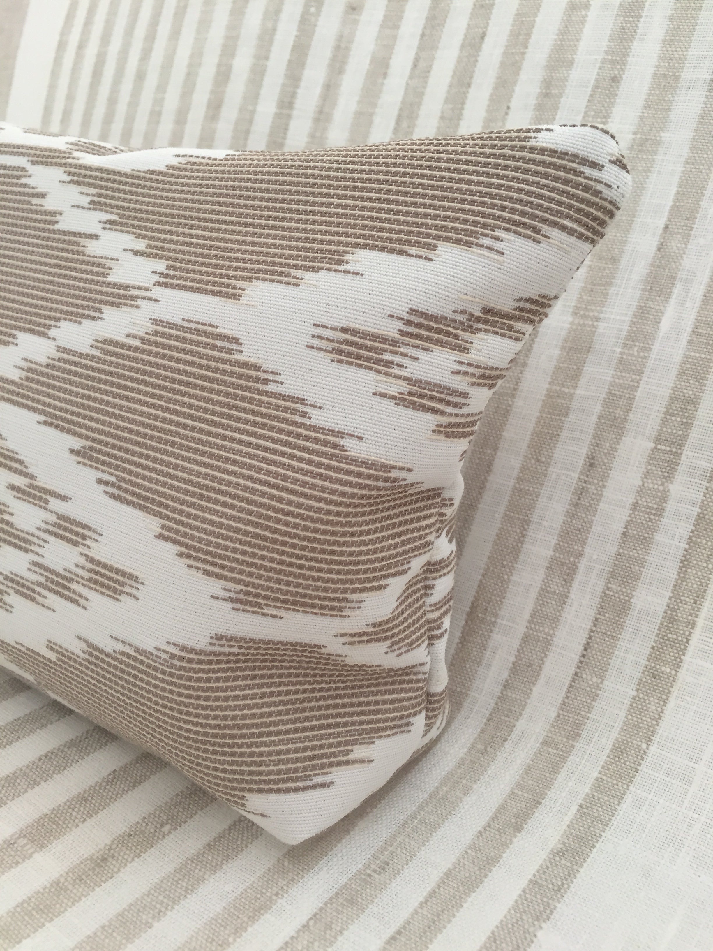 Neceser Lenguas Mallorquinas Beige